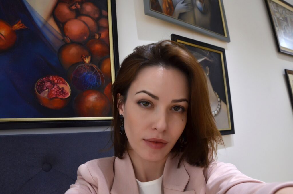 Гурина Зарина